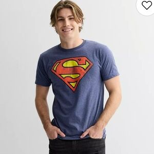 Superman T-shirt Size XXL